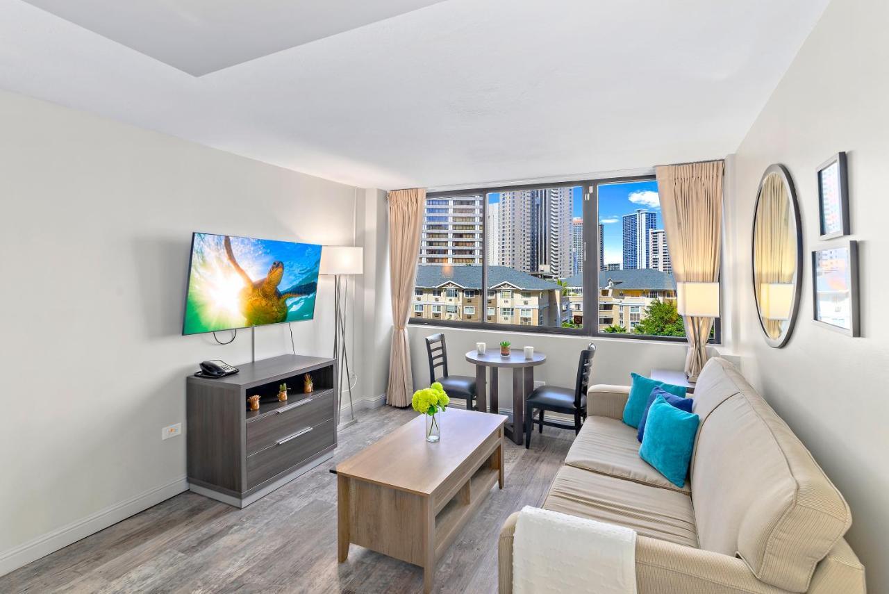 Renovated With City View At Aqua Palms Waikiki Honolulu Eksteriør billede