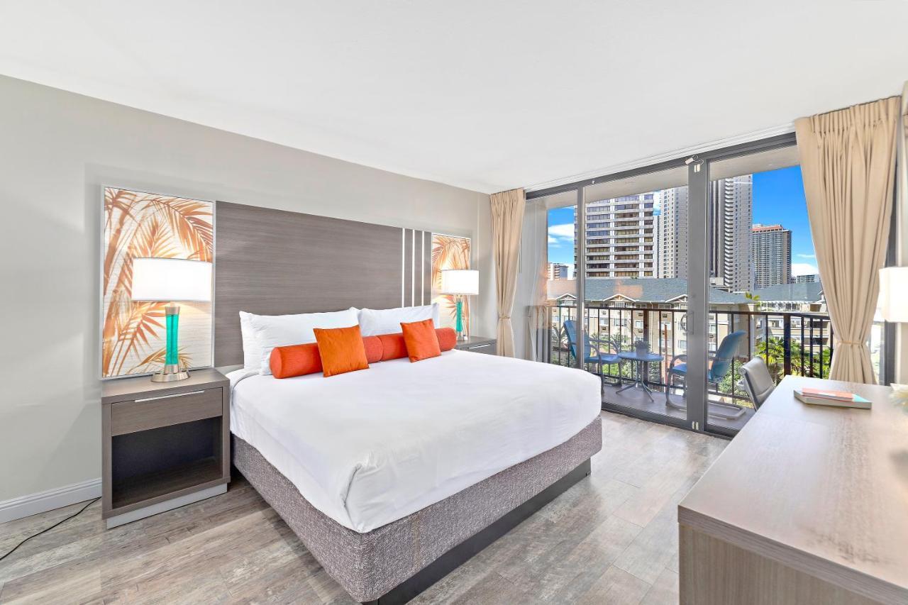 Renovated With City View At Aqua Palms Waikiki Honolulu Eksteriør billede